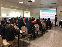 應(yīng)急預(yù)案企業(yè)培訓(xùn)現(xiàn)場2